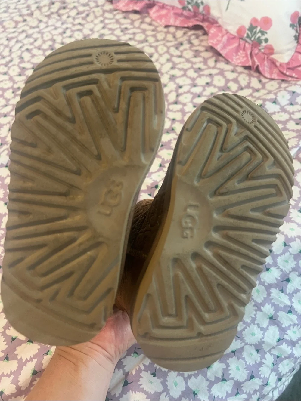 UGG Kids Brown Glitter Logo Shearling Boots